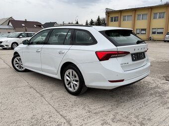 Škoda Octavia IV 2.0TDI DSG - 4