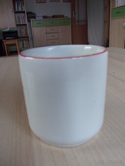 STARÝ DĚTSKÝ HRNEK - DITMAR URBACH - 7 cm - 4