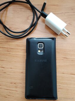 Mobilní telefon Samsung S5 mini - 4