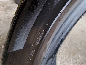 285/45/21 113v Hankook - zimní pneu 4ks - 4
