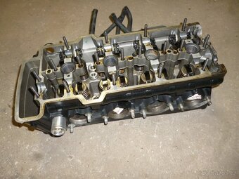 BMW K 1200 S. Hlava. rok 2007 Typ 124ED - 4