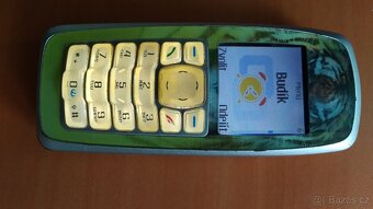 Mobil Nokia 3120, typ RH-19 - 4