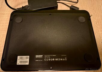 QNAP HS-210 SilentNAS + 2x 3TB Western Digital HDD - 4