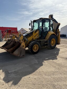 CAT 427 F2 - traktorbagr - 4