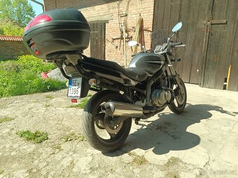 Suzuki GS500 - 4