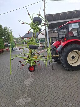Obraceč píce Claas Volto 640 H - 4