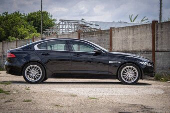 Jaguar XE 2.0 I4D Prestige AT - 4
