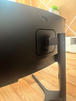 Herní zakřivený monitor Xiaomi Mi 34 palců 144Hz - 4