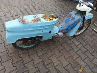 První Jawa pionýr, náhradní díly - 4