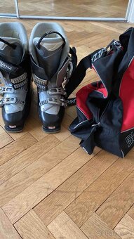 Prodám zánovní sjezdové lyže + boty +helma /komplet i zvlášť - 4