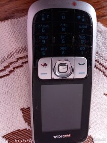 Staré mobily do sbírky - 4