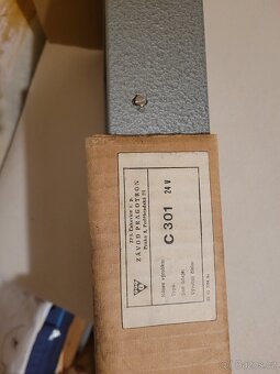 Pragotron hodiny plechové 34 x 34 cm uloženka - 4