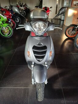 Honda PS125i //8000km// - 4