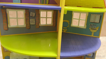 Domeček s postavičkama a příslušenstvím, Peppa pig, Prasátko - 4