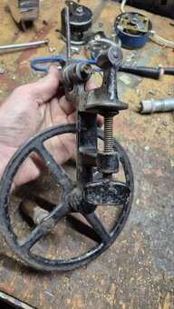 Hodinářský soustruh - 4