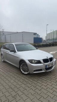 BMW 320d - 4