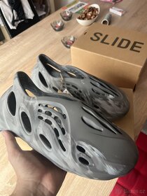 Adidas Yeezy Foam Rnnr MX Granite - 4