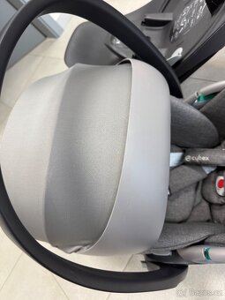 Cybex Cloud Z2 i-Size plus + Cybex Base Z2 - 4