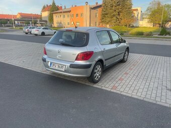 PRODÁM PEUGEOT 307 1.6i 16v - 4