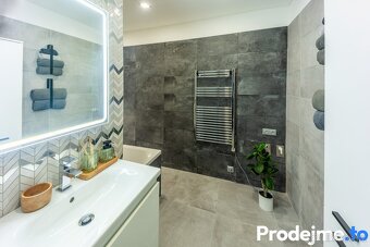 Prodej bytu 3+1, 75 m2 - Znojmo, ev.č. 100020 - 4