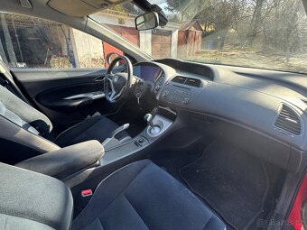 Honda Civic 8g 1.8 - 4
