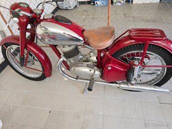 Jawa 250 pérak - 4
