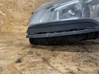 LEVÉ PŘEDNÍ HALOGENOVÉ SVĚTLO FORD KUGA MK2 90014882 - 4