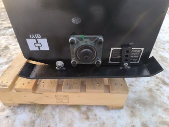 Rotavator na bagr a smykáč - 4