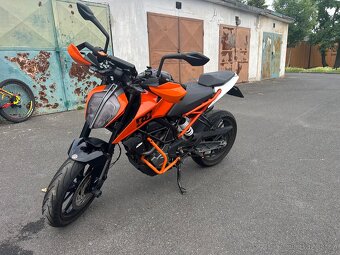 KTM Duke 125 - 4