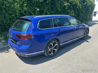 VW PASSAT R-LINE 2.0 TDi EVO MATRIX VIRTUAL PANORAMA TAŽNÉ - 4
