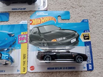Hot wheels Nissan, Toyota, datsun - 4