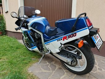 Suzuki GSX-R 1100 rv. 1987 - 4