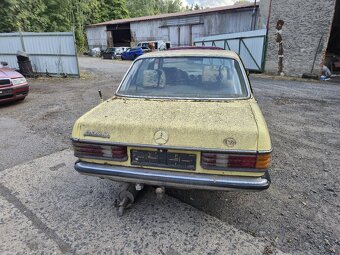 Mercedes Benz w123 200D (soubor dílů) - 4