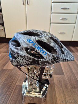 Helma GIRO XEN vel. 59-63 - 4