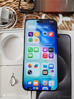 iPhone 15 Pro Max 256GB Black Titanium ZAMLUVENO - 4