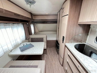 karavan 6osoby/1300Kg•Hobby DELUXE-490KMF•100km/h - 4