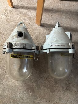 Prodám světla, stará, průmyslová, - 4