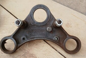 JAWA 350 Panelka 1968 - VRCHNÍ A SPODNÍ BREJLE - 4