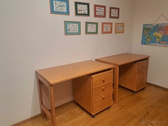 Nábytek do dětského pokoje, masiv, od truhláře - 4