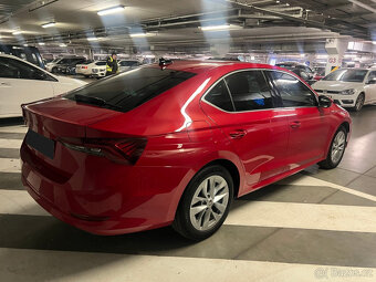 Škoda Octavia 2.0TDi 110kW DSG Style Plus, Red Velvet - 4