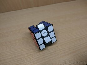 Profesionální Rubikova kostka Qiyi MoFang Cube - 4