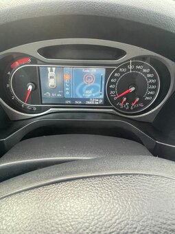 Ford Galaxy 2,0 TDCi 103kw, automat, 7-míst - 4