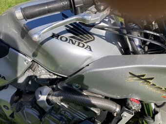 Honda Hornet 600 - 4