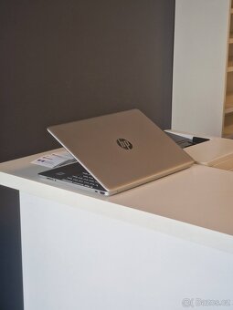 HP Laptop 15s-fq1901nc - 4