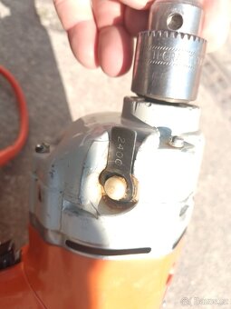 Vrtačka Black & Decker 2400/900 otáček 370w - 4