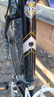 Horské kolo Mongoose Pro Newman 7.1 26" - 4