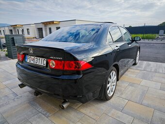 Honda Accord 2.4Vtec - 4