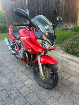 Suzuki Bandit 600S - 4