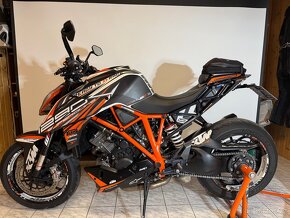 KTM 1290R - 4