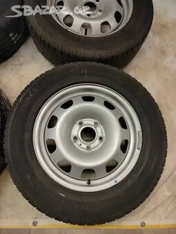 Dacia Duster 215/65/R16 98H - 5x114,3 ET50 66,1 - 4